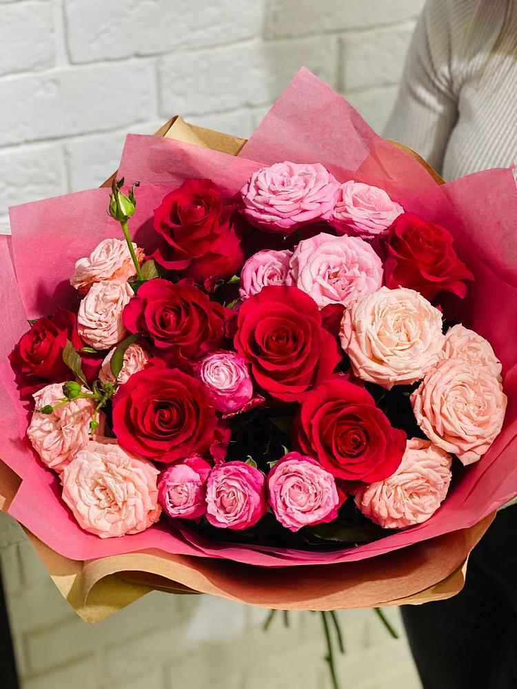 Букет цветов из: Розы в Поповке