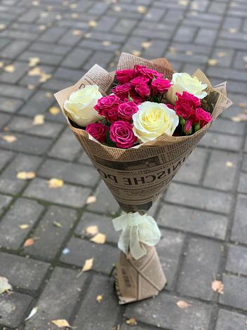 Букет цветов из: Розы в Поповке